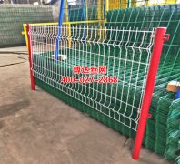 綠色圍欄:環保、耐用、美觀的圍欄新選